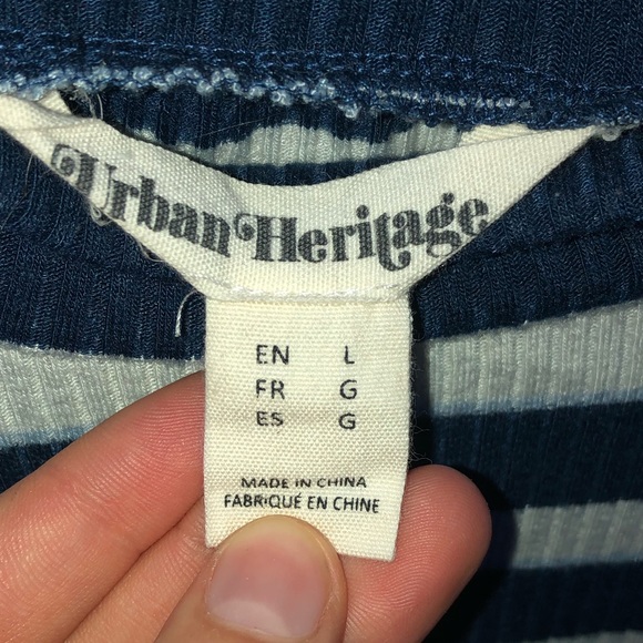 Turtle neck - Picture 2 of 2